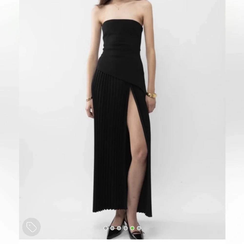 ARAKII Pleated Slit Dress Black Maxi Strapless Bandeau Dress - Picture 7 of 8
